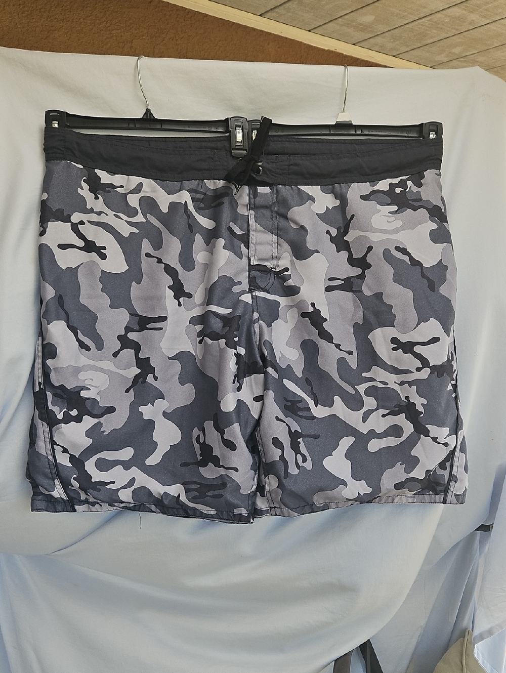 OP Men's Black and Gray Camo Swim Trunks          Sz 2XL
